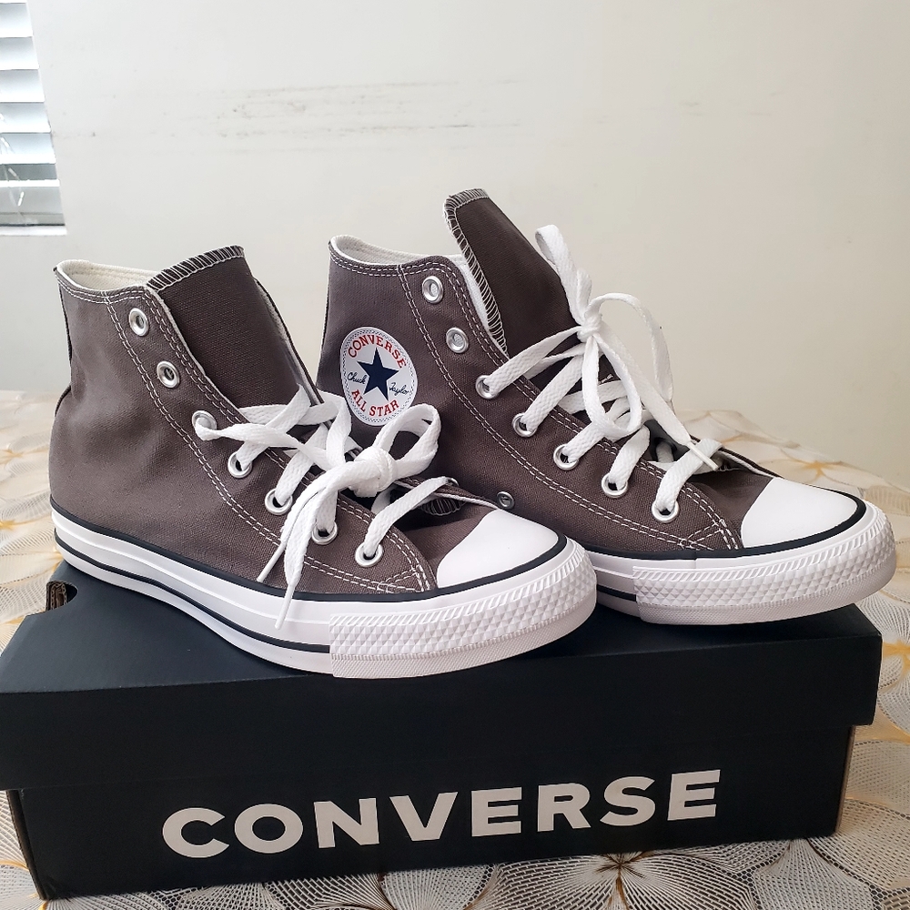 Converse Unisex High-Top Sneakers - Gray